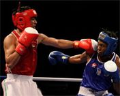 பாக்ஸிங்: உலக சாம்பியனை வீழ்த்திய அகில், காலிறுதியில் ஜித்தேந்தர்!